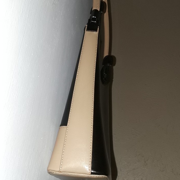 Purse - Picture 3 of 7